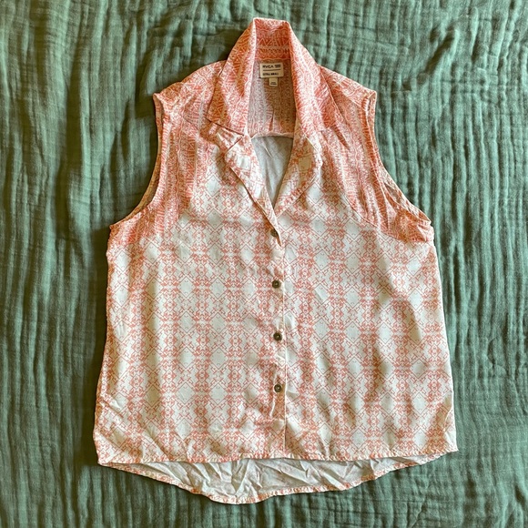 RVCA Sleeveless Blouse - Picture 1 of 4